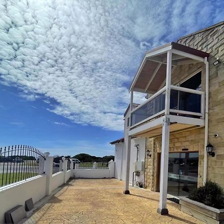 Odyssey Apollo Bay Hotel Exterior photo